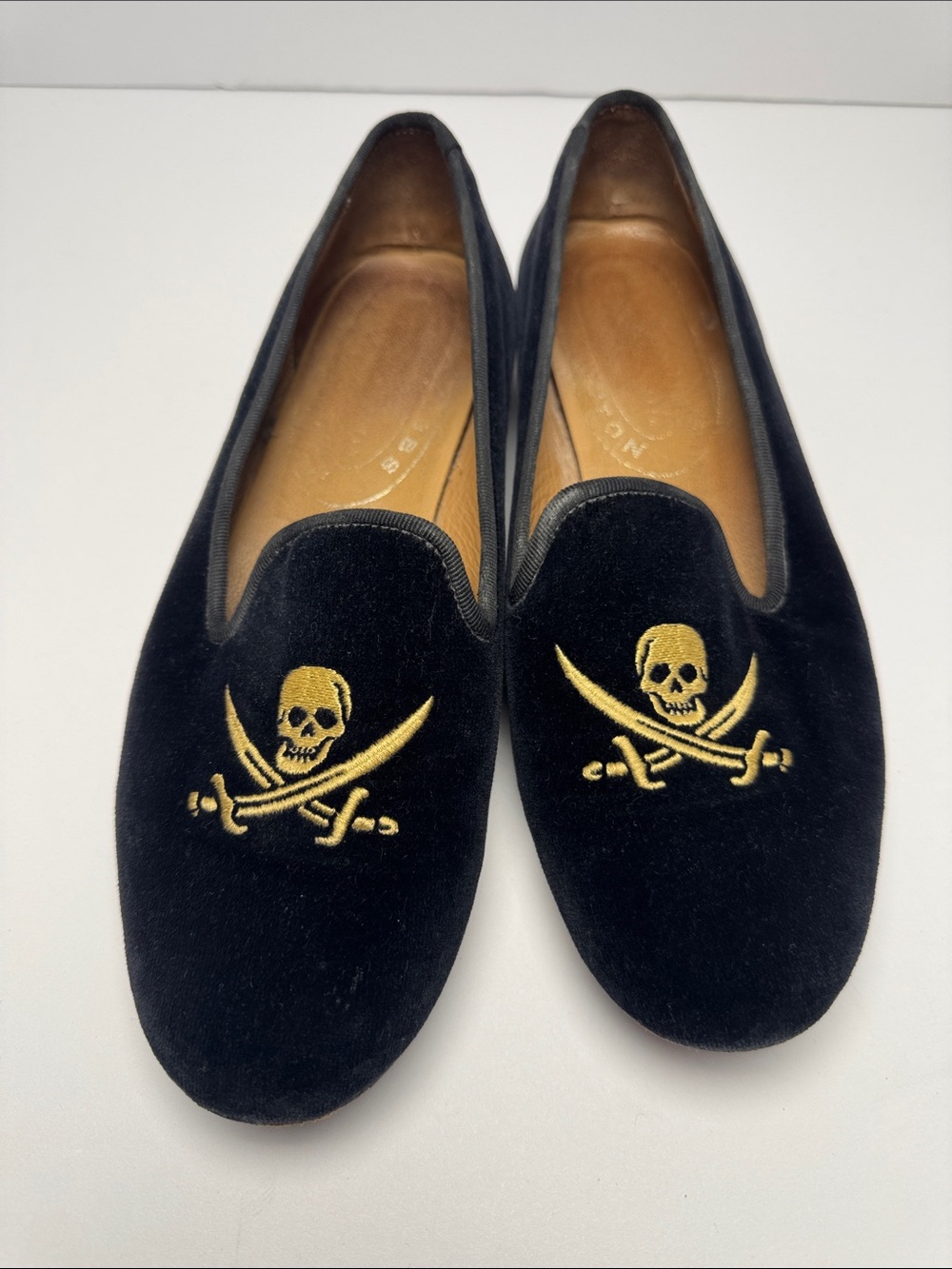 STUBBS & WOOTTON Womens Black Velvet Skull & Swords Pirate Embroidered Loafers 8